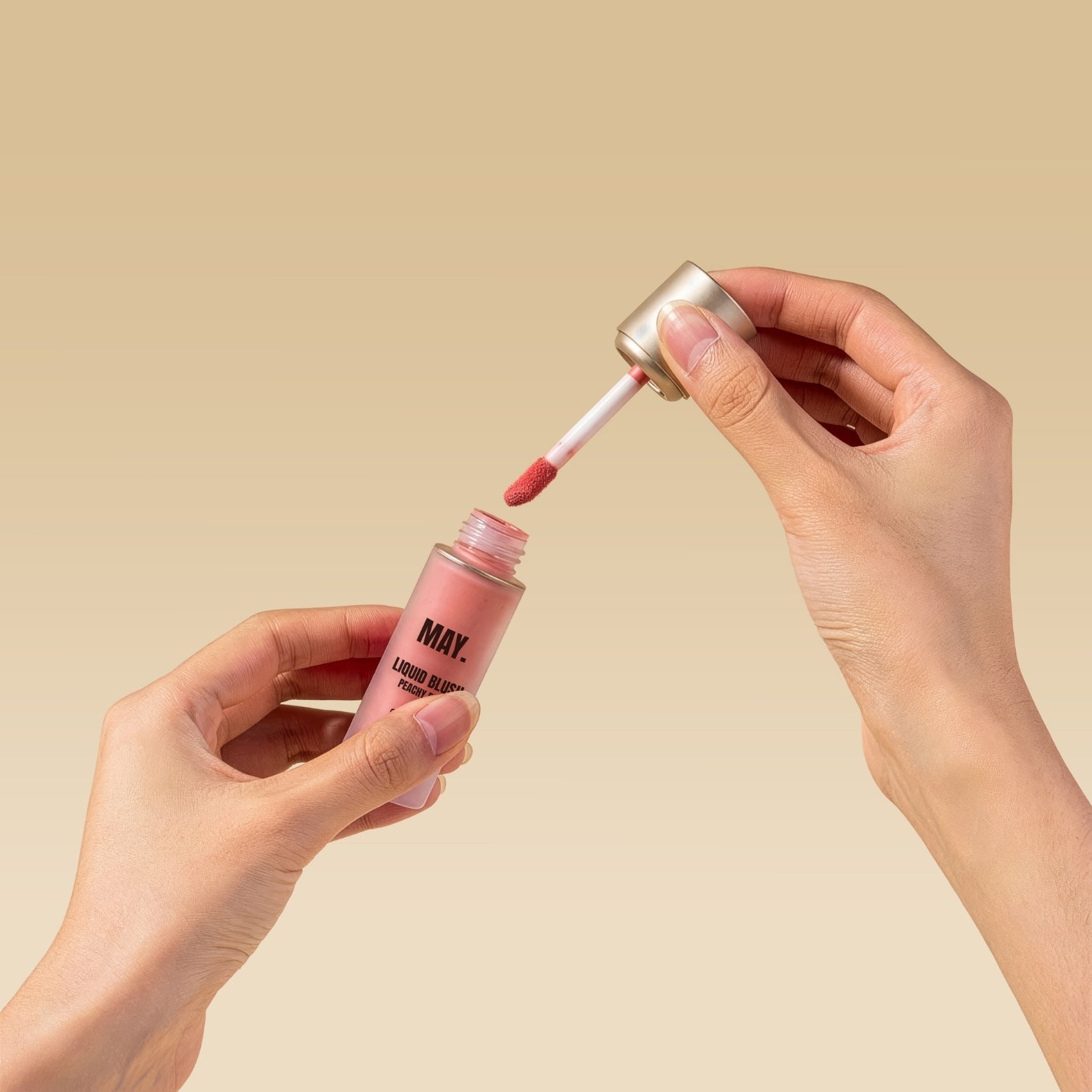 Liquid blush - peachy pink